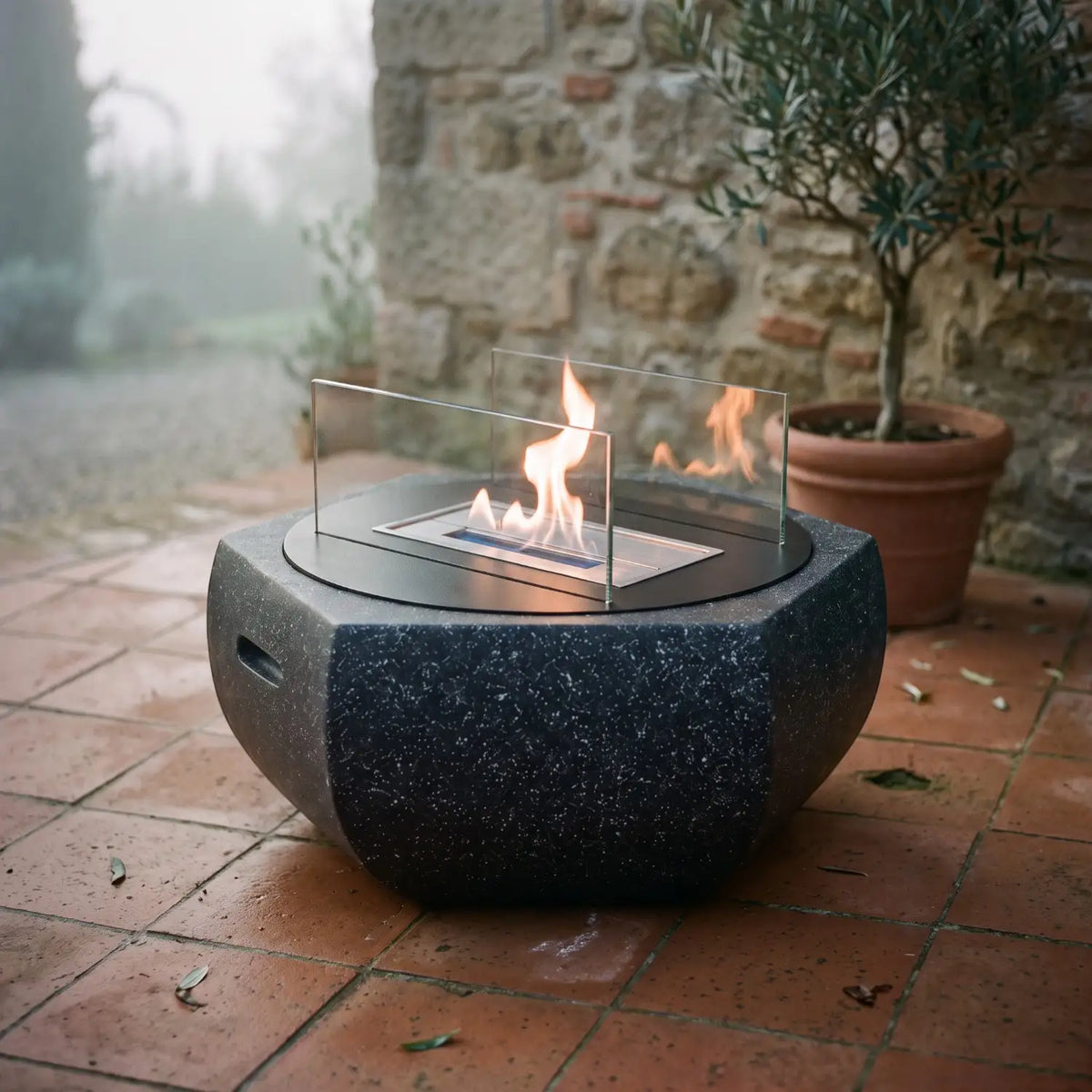 SOLIS - Granite Black - Outdoor Bioethanol Fireplace