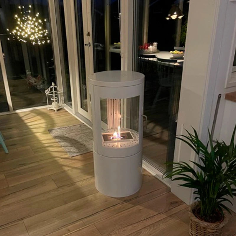 Stufa a bioetanolo Wood bianca con vista fiamma a 360°